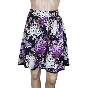 White House Black Market Floral Hydrangea Skirt